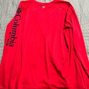 Columbia Women's Vibrant Red Long Sleeve Tee